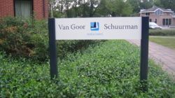 Goor en Schuuman console